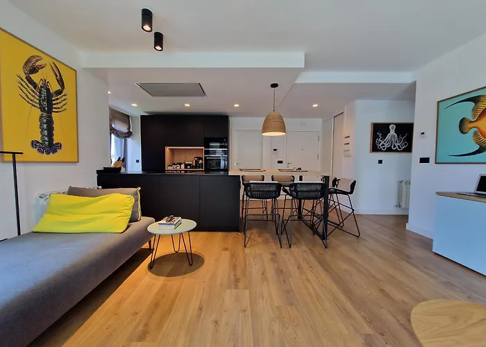 Daire Piso De Lujo En Canelas *